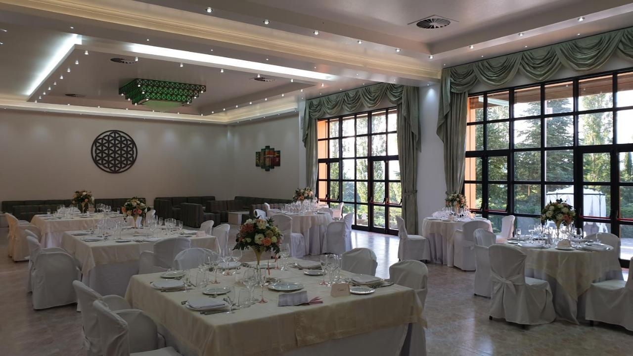 Palahotel Vallenoce Decollatura Екстер'єр фото