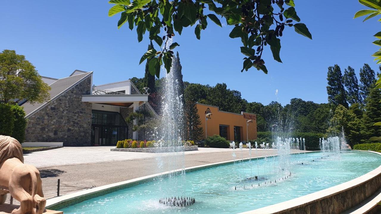 Palahotel Vallenoce Decollatura Екстер'єр фото
