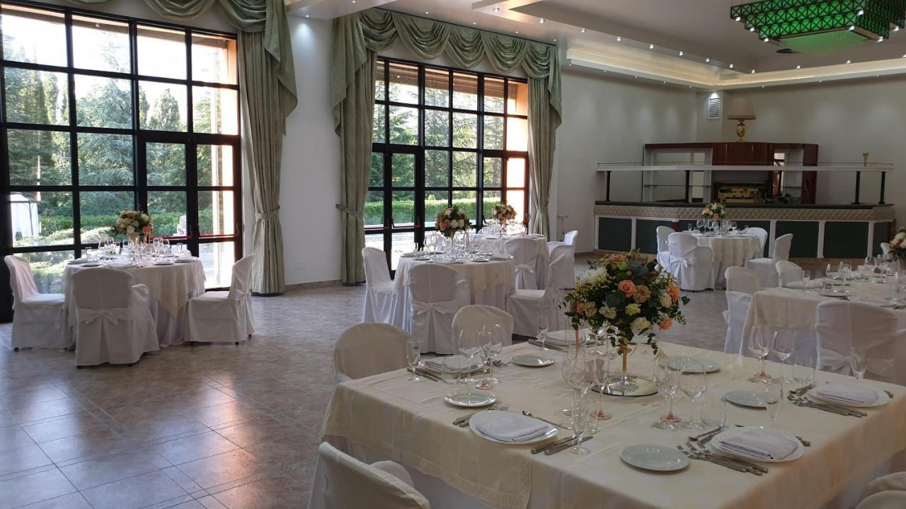 Palahotel Vallenoce Decollatura Екстер'єр фото