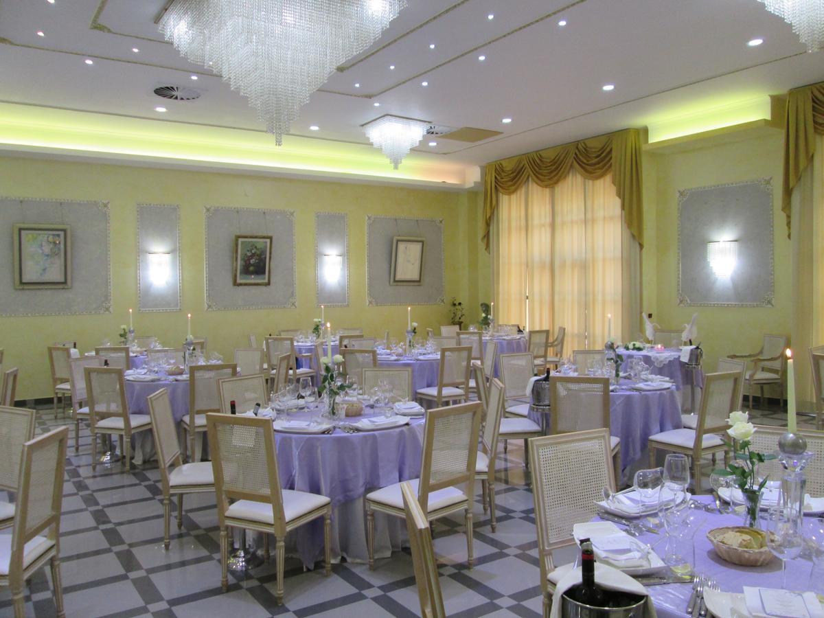 Palahotel Vallenoce Decollatura Екстер'єр фото